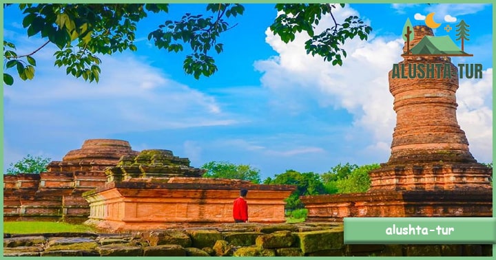 Tempat Wisata Riau Candi Muara Takus | Alushta Tur