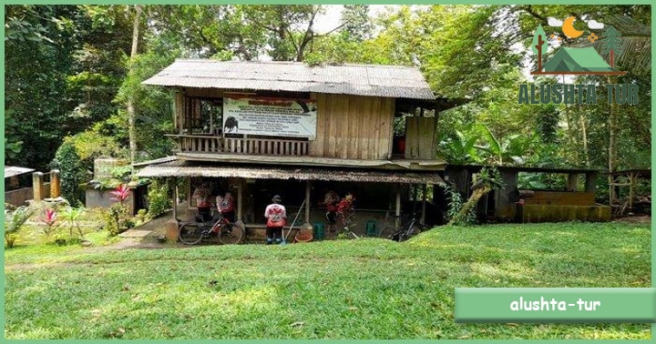 Rumah Hutan Banten | Alushta Tur