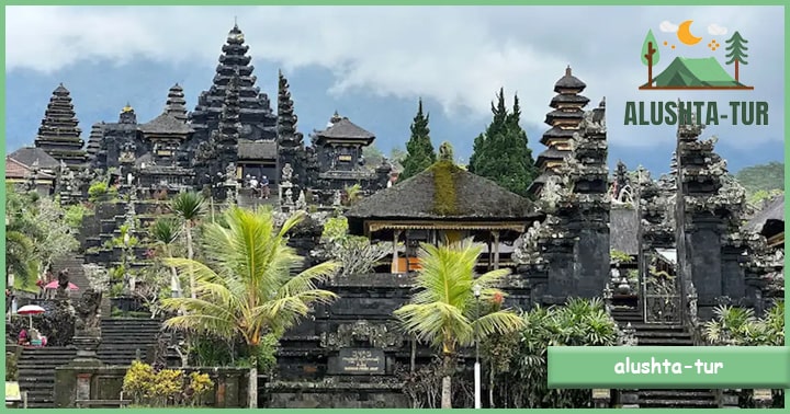 Sejarah Pura Agung Besakih